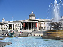  Bild Sehenswürdigkeit  Berühmter Platz von London: Der Trafalgar Square