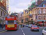 Trafalgar Square Bildansicht Sehenswürdigkeit  in London 