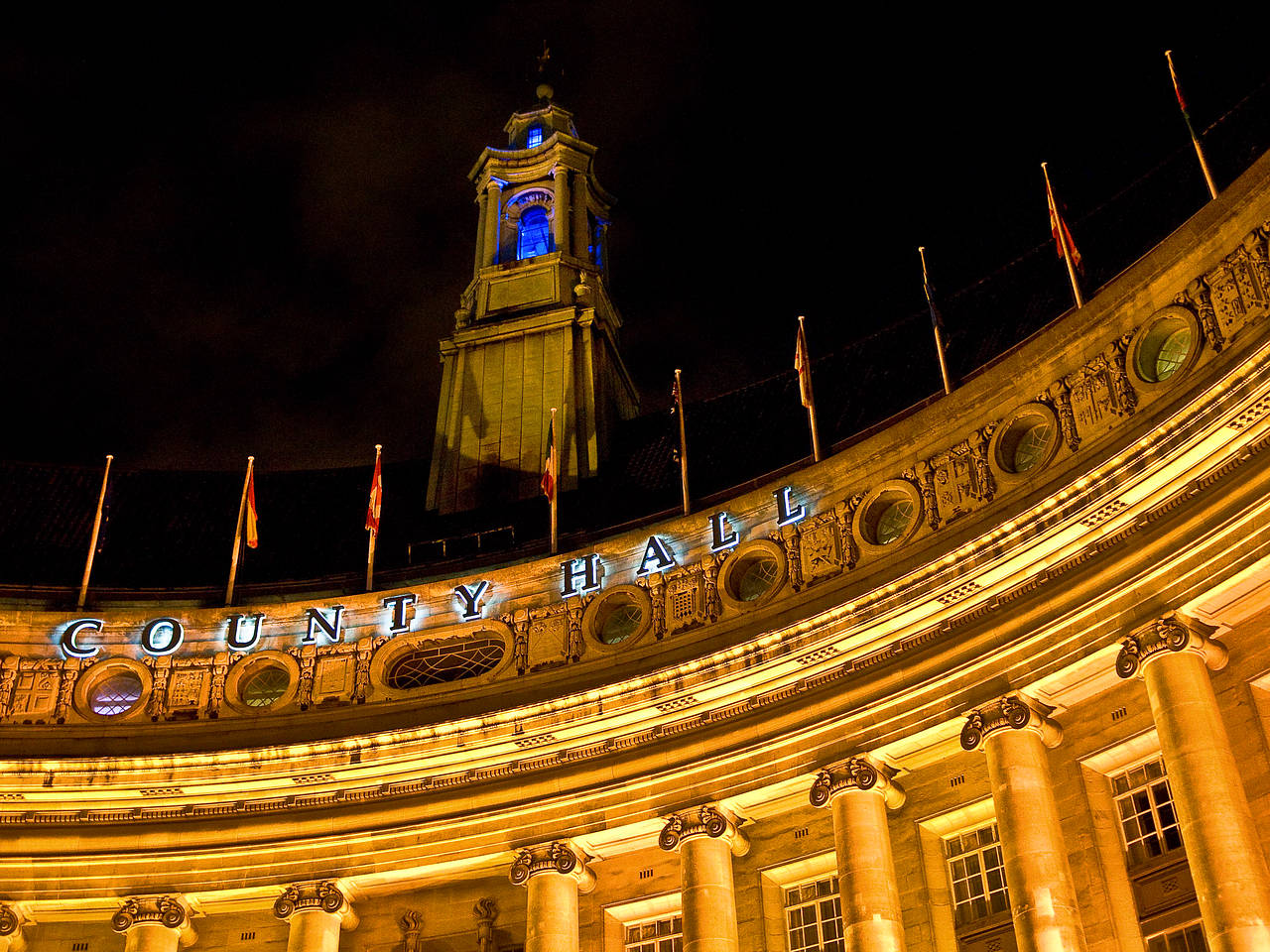 Fotos County Hall