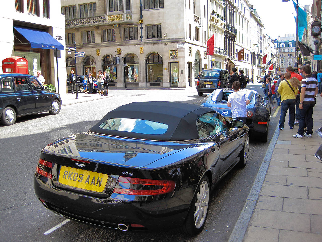 Mayfair Foto 