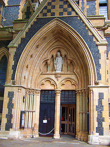 Southwark Cathedral - England (London)