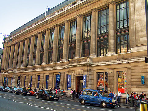Natural History Museum - England (London)